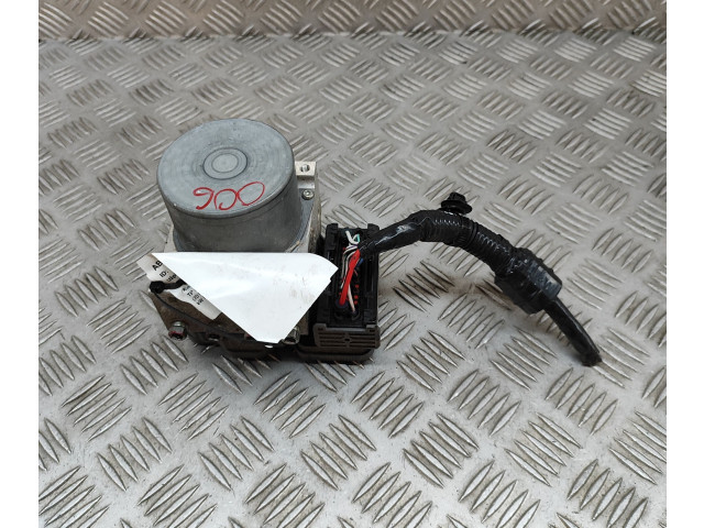 Блок АБС 8954171L01, 11604080610 Toyota Hilux (AN120, AN130) 2015 - 2020 года