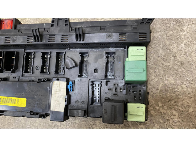 Pojistková skříňka 8380407, 518758024 Land Rover Range Rover L322 2004