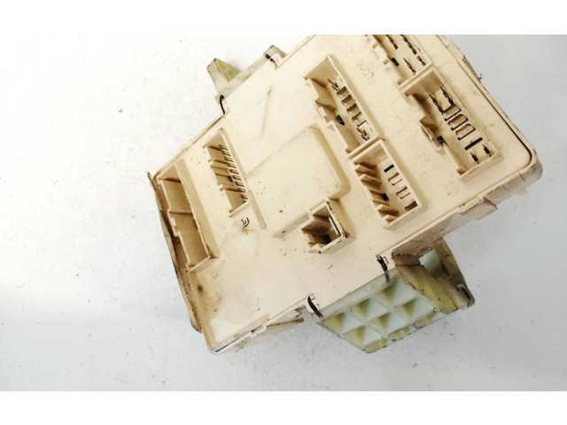 Блок предохранителей Hyundai Sonata