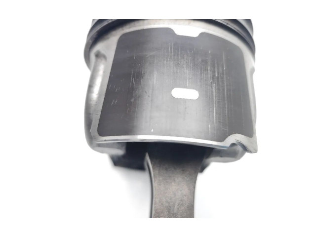 Píst YLF6 Ford Transit - Tourneo Connect YLF6