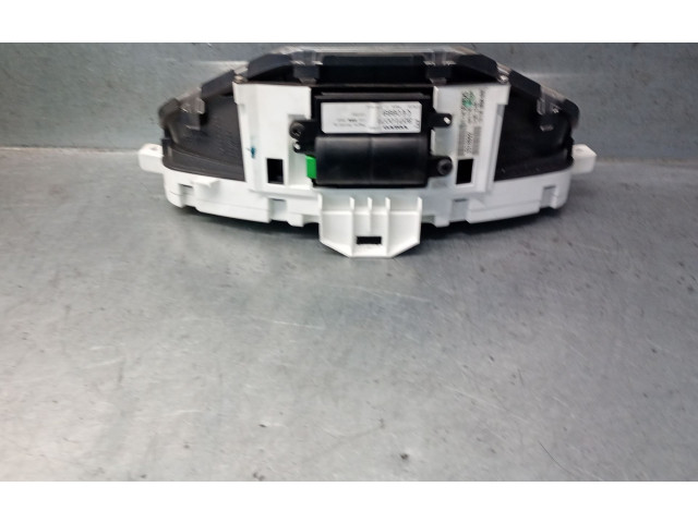 Панель приборов 30710071, 8602880 Volvo C30