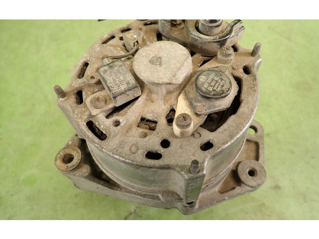 Масляный насос Audi 80 90 B3