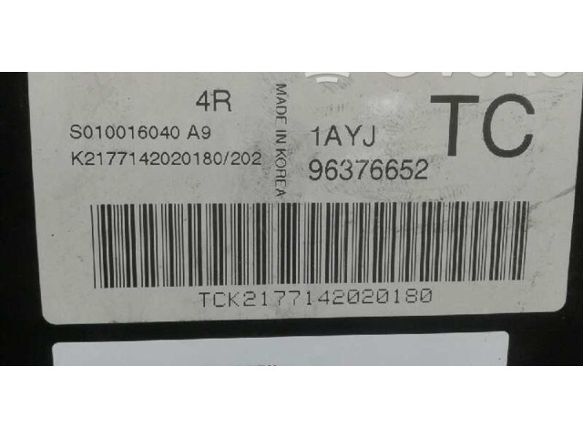 Блок управления двигателя 96376652, S010016040A8 Daewoo Kalos