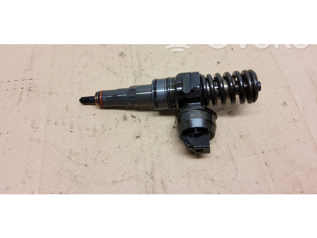 Vstřikovač 070130073, 0414720310 Volkswagen Transporter - Caravelle T5 BNZ