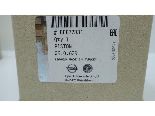 Píst 55577331 Opel Zafira A