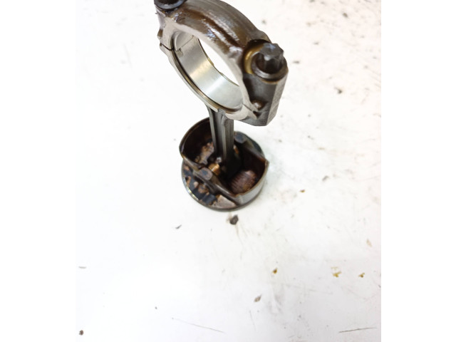  Поршень с шатуном  G4LA  KIA Rio  