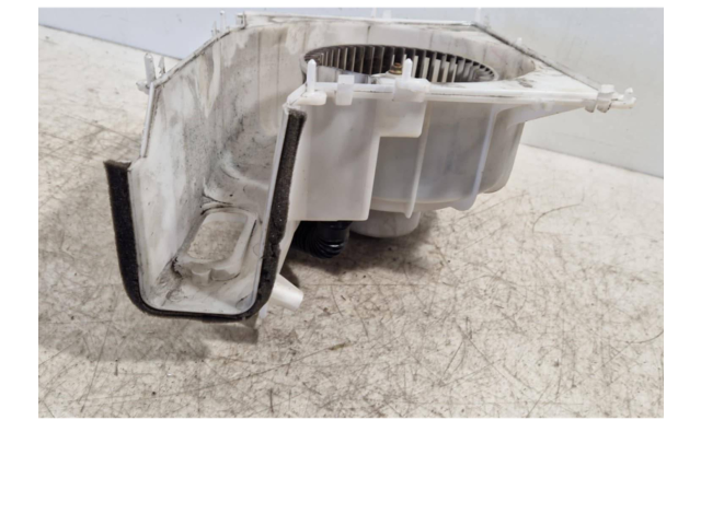 Вентилятор печки    272009H600, 3J11034300   Nissan X-Trail T30