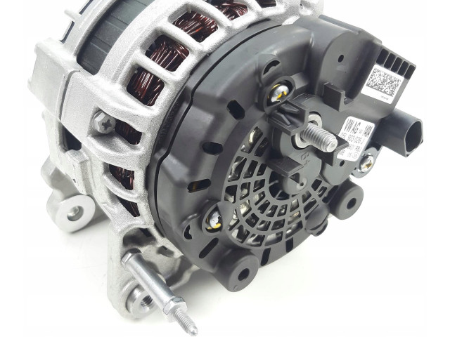 Генератор 05L903026J Volkswagen Golf VIII