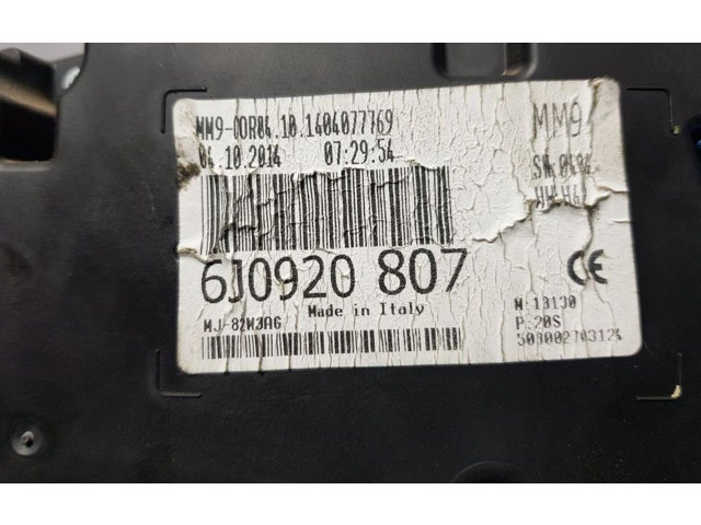 Панель приборов 6J0920807, 101404077769 Seat Ibiza I (021A)
