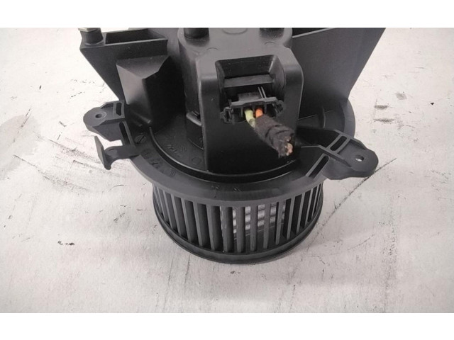 Вентилятор печки    77363262, 188A4000   Lancia Ypsilon