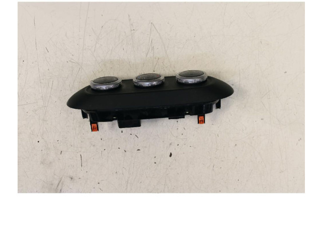 Блок управления климат-контролем    Fiat 500X