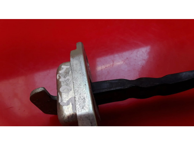 Ограничитель открытия двери