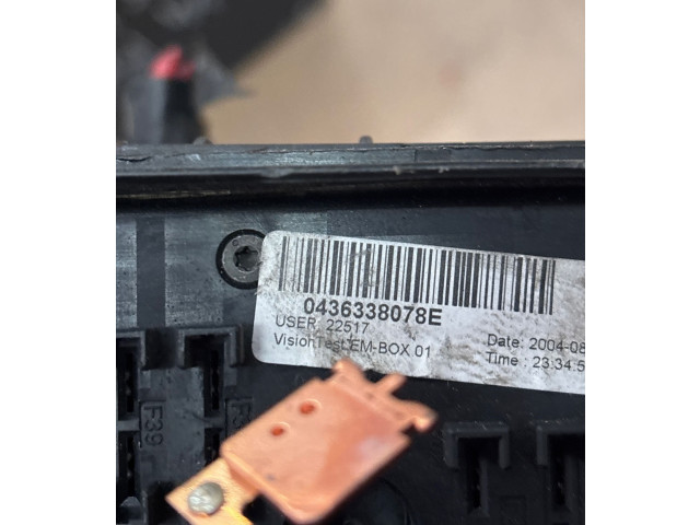 Блок предохранителей  01394932   Audi A3 S3 8P    