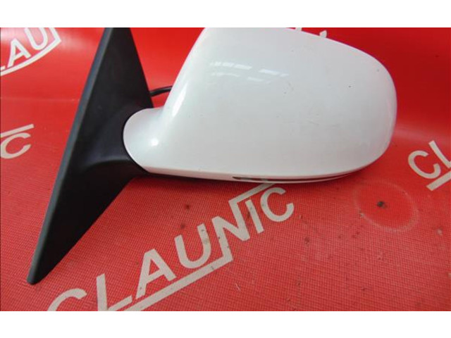 Zpětné zrcátko Mercedes-Benz E W124 2007 AU.004.20.27901