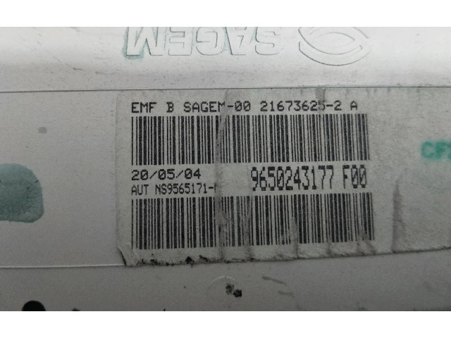 Zpětné zrcátko Citroen C5 2004 9650243177F00