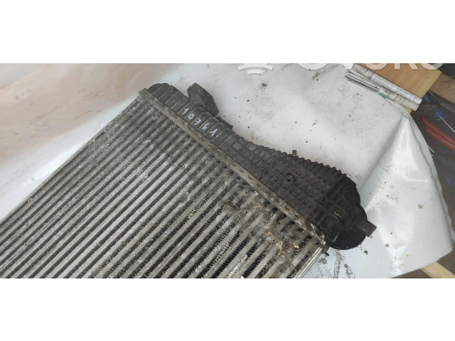 Интеркулер  1K0145803A, 0485250   Volkswagen Touran I 