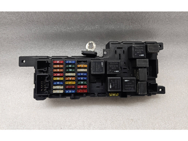 Pojistková skříňka 8678449, 518787205 Volvo XC70 2001