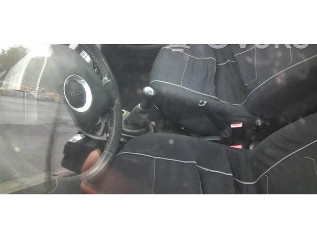 Ручка стеклоочистителей 6001551357 Dacia Sandero