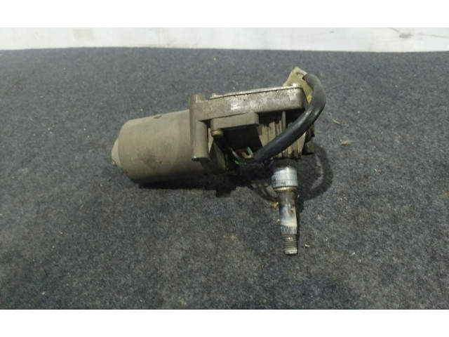Двигатель стеклоочистителя заднего стекла 0390216745 Renault Twingo I