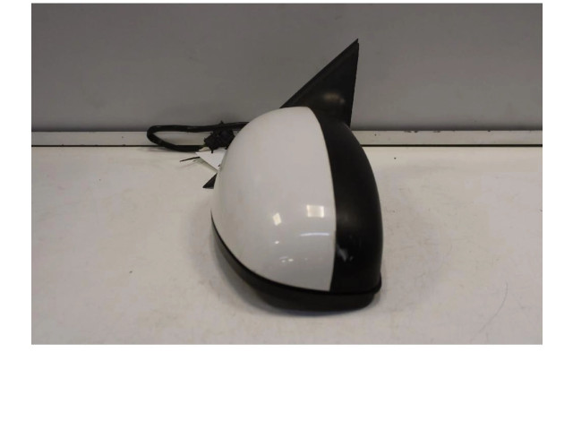 Зеркало электрическое Skoda Fabia Mk2 (5J) 2007 - 2014 года