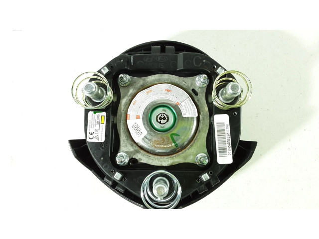 Подушка безопасности водителя 80100J7100, J756900020   KIA Xceed