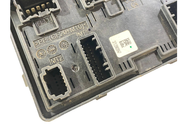 Блок предохранителей 284B75NA0B Nissan Rogue