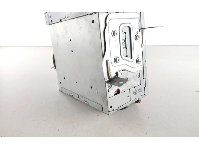 Радио/ проигрыватель CD/DVD / навигация 8701A599 Mitsubishi L200