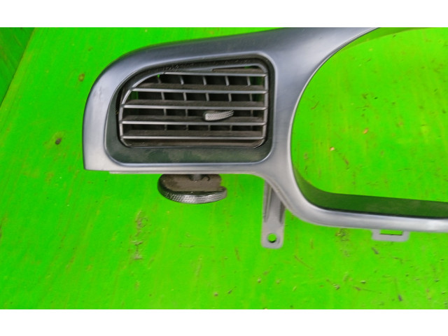 Панель приборов Subaru Legacy