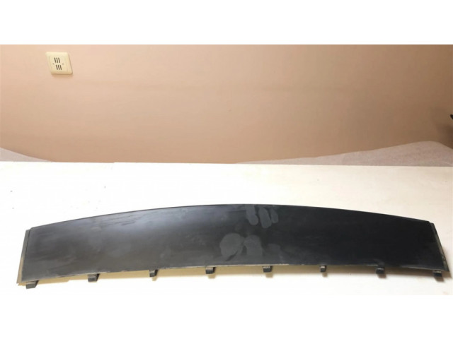 Отделочная ленточка заднего бампера