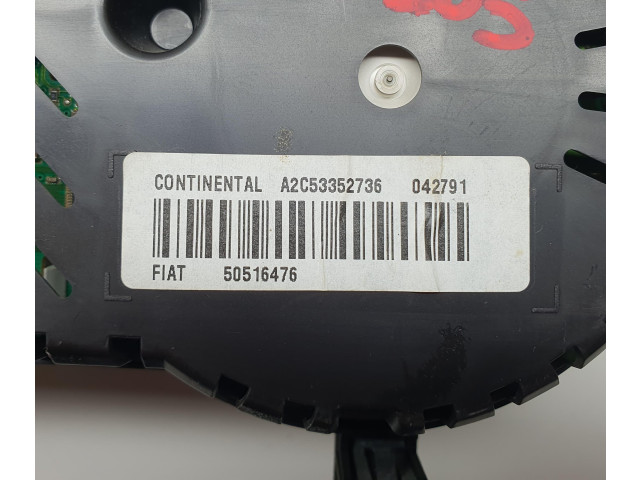 Панель приборов 50516476, 005051647600 Alfa Romeo Giulietta