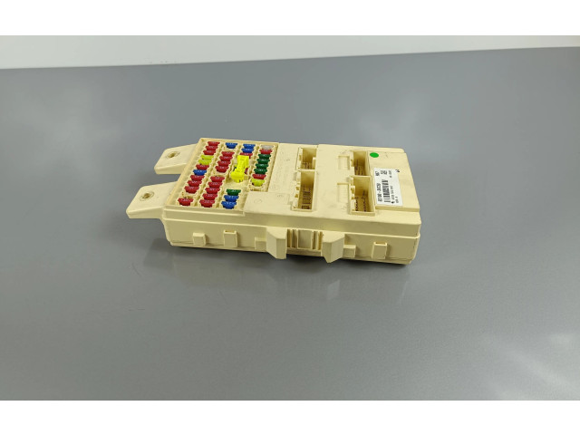 Блок предохранителей 8219036730 SsangYong Rexton