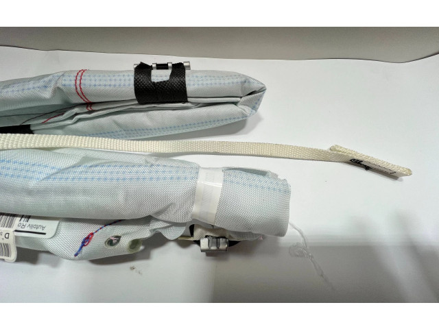 Боковая подушка безопасности 9804092280 Peugeot 2008 I