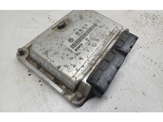 Блок управления двигателя 038906019PB, 1039S12779 Skoda Octavia Mk1 (1U)