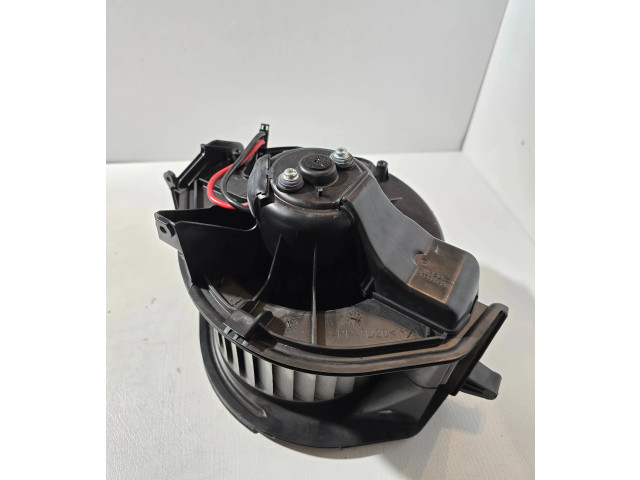 Вентилятор печки       Audi A6 S6 C6 4F