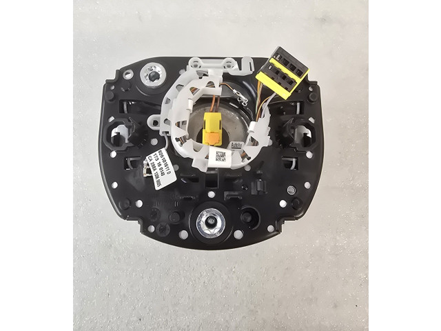 Подушка безопасности водителя 39825814   Volvo S90, V90