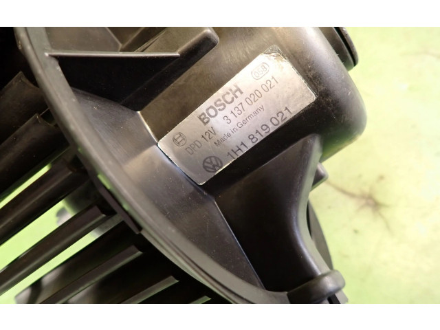 Вентилятор печки Volkswagen Golf III