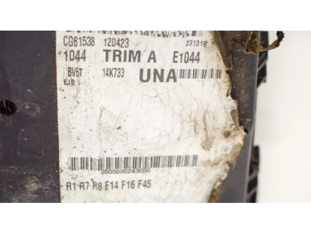 Блок предохранителей  AV6T14A067BB   Ford Focus    