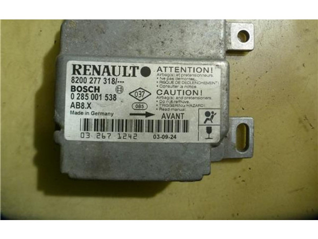 Блок подушек безопасности 8200277318, 285001538 Renault Clio II