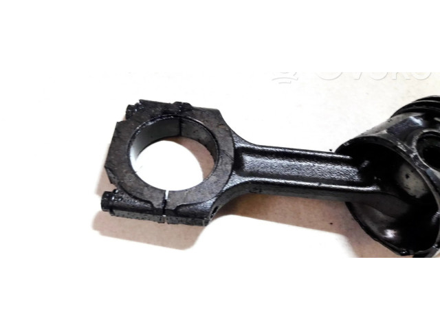  Поршень с шатуном    Fiat Marea для дизельного двигателя 1.9