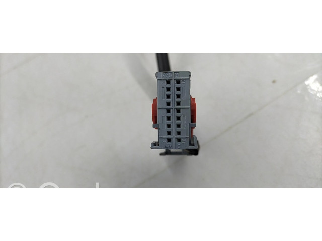 Зеркало электрическое     правое   Fiat Stilo     