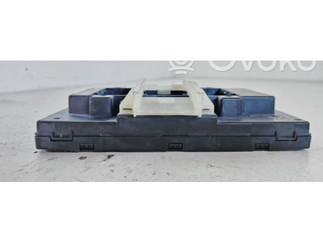 Блок предохранителей 5Q0937084S   Skoda Octavia Mk3 (5E)    