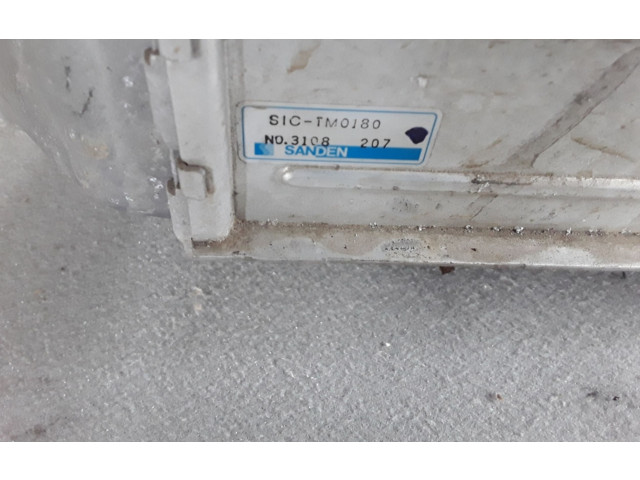 Интеркулер  SICTM0180   Subaru Forester SH 