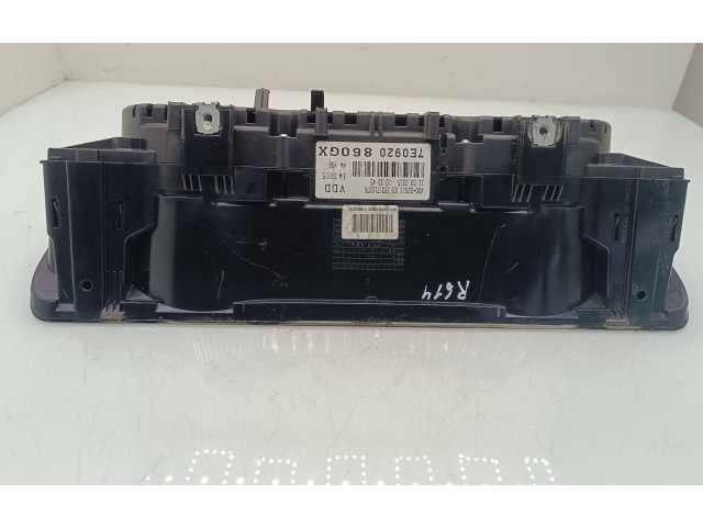 Přístrojová deska Volkswagen Transporter - Caravelle T5 2013 7E0920860G, 7E0920860GX