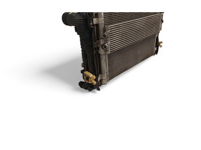 Pojistková skříňka Комплект радиатора 5QM145803A, 5QM121251A Volkswagen Tiguan 2018