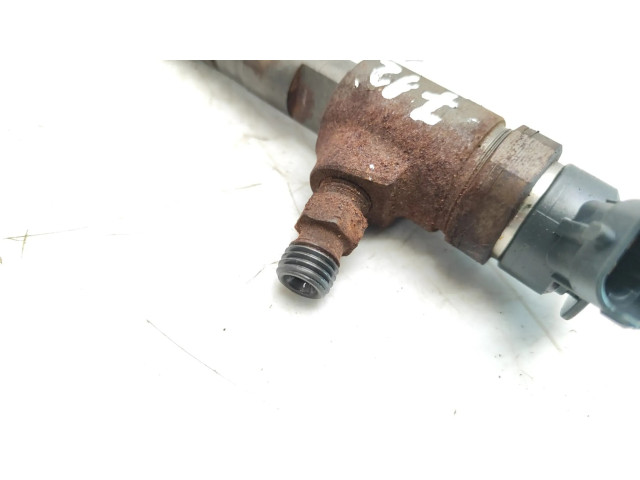 Vstřikovač 0445110566 Peugeot 2008 I pro naftový motor 1.6 BHZ