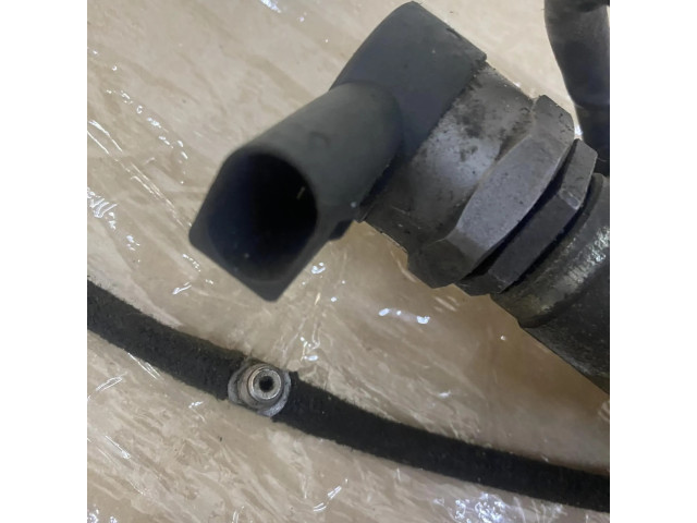 Vstřikovací lišta A6460700295, E2111 Mercedes-Benz C W203 pro naftový motor