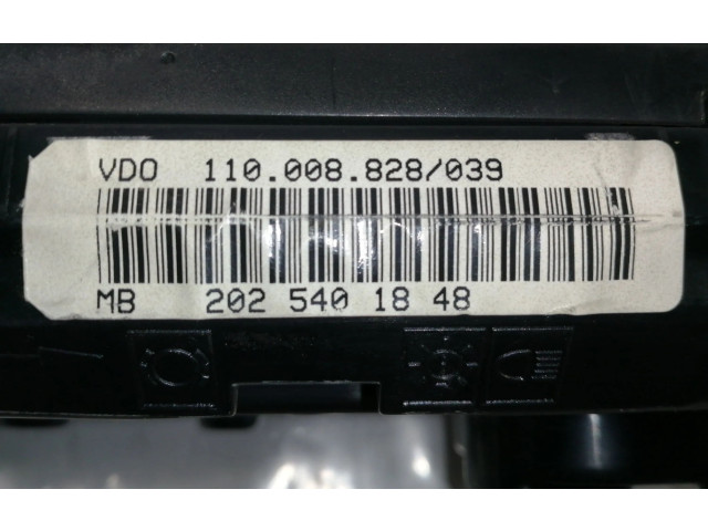 Přístrojová deska Mercedes-Benz C W202 1998 2025401848, 87001320