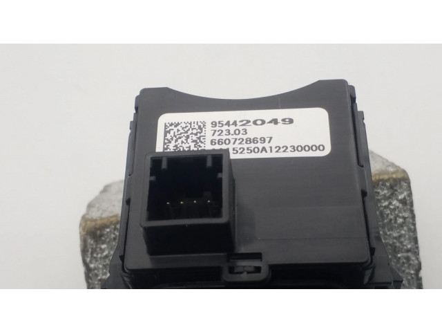 Ручка стеклоочистителей 95442049, 660728697   Buick Encore I