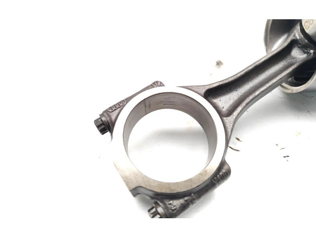  Поршень с шатуном CBAA CBAA  Audi A3 S3 8P  