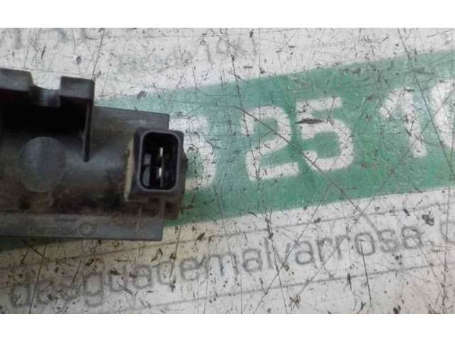 Vstřikovací lišta 55494509, 55566898 Opel Zafira B A20DT